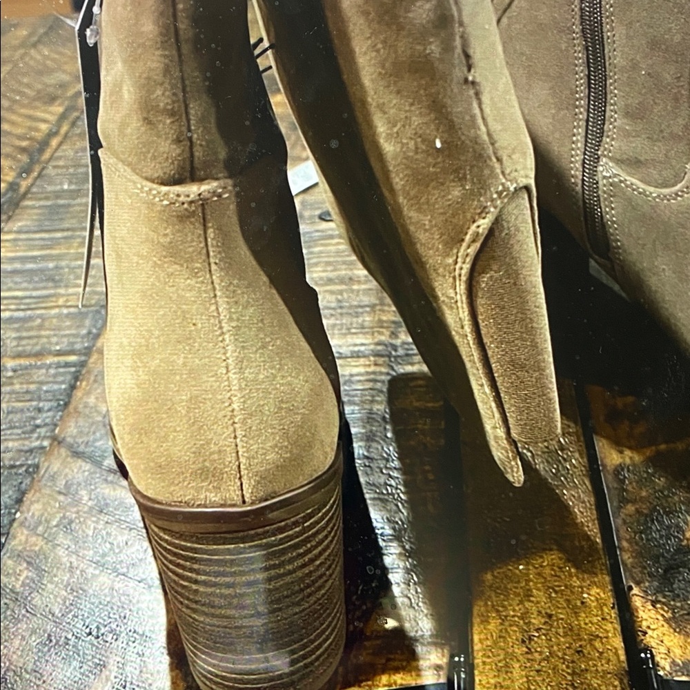 Universal Thread”May Boots”Tan Faux Suede OTK Tall High Women's Boots Size 9.5 - Picture 10 of 14